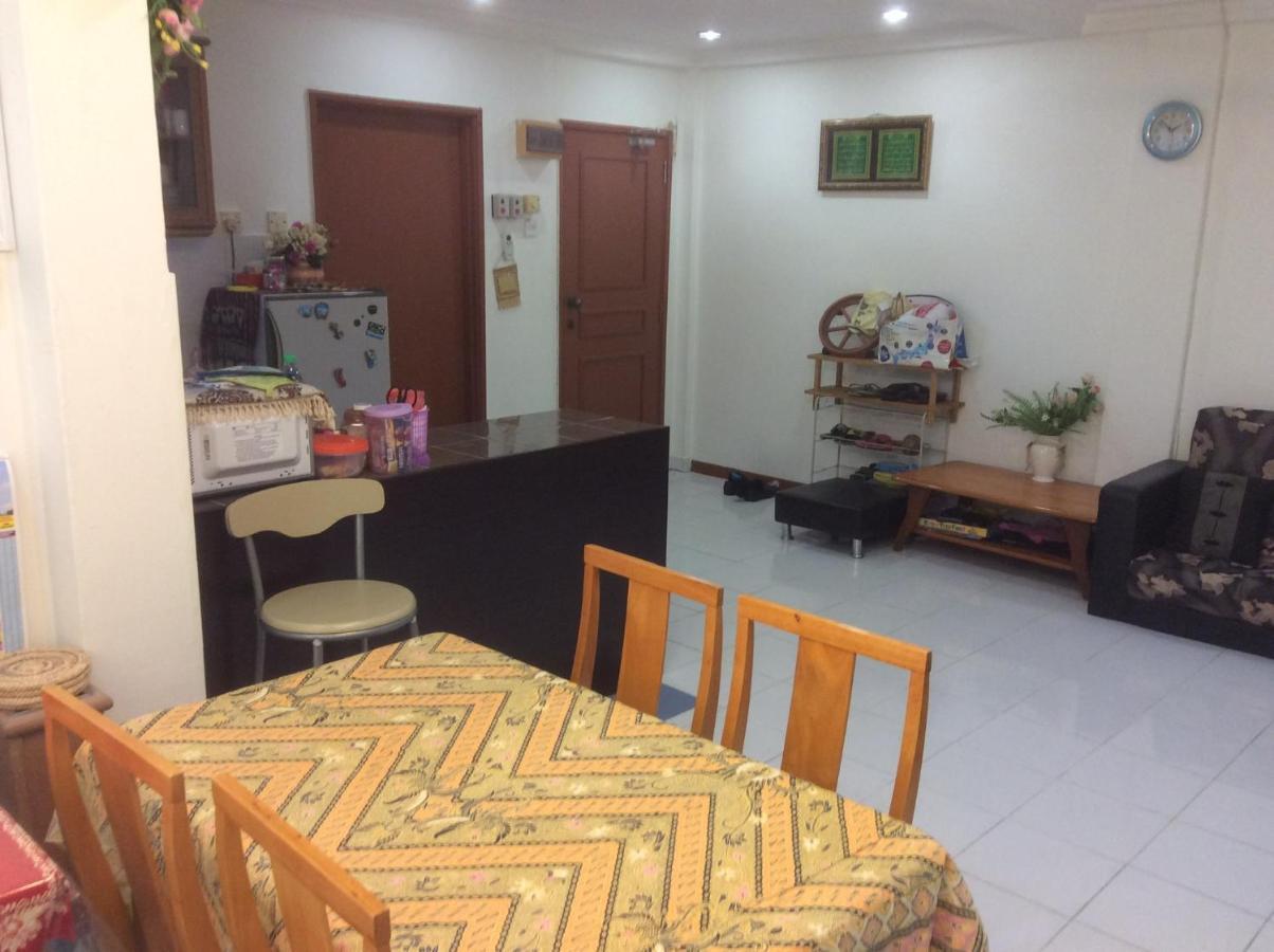 Homestay Dayani Musleem ポートディクソン エクステリア 写真