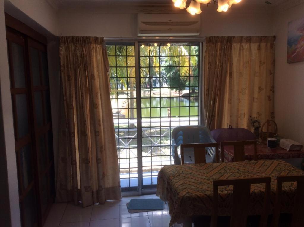 Homestay Dayani Musleem ポートディクソン エクステリア 写真